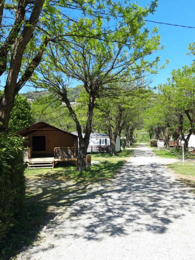 罗纳河畔的图尔农 Camping La Boheme酒店 外观 照片